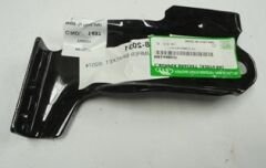 MITSUBISHI L200- PICK UP- 99/06; ÖN TAMPON BRAKETİ ORTA SOL (ORİJİNAL) MR144801T