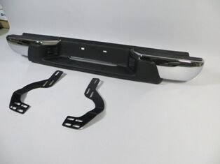 NISSAN SKYSTAR- PICK UP- D22- 97/02; ARKA TAMPON (NİKELAJLI(ÜSTÜ PLASTİKLİ)(BAĞLANTI AYAKLARI İLE) 8-97352-581-0