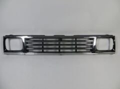 MITSUBISHI L200- PICK UP- 90/96; ÖN PANJUR NİKELAJLI (FPI) MB527062