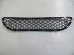 BMW 3 SERI- E90- 09/11; ÖN TAMPON PANJURU ORTA (TW) 51117198906