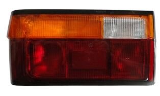 RENAULT R9- BROADWAY- 83/92; STOP LAMBASI SOL KIRMIZI/SARI/BEYAZ (SİYAH ÇERÇEVELİ)(DUYSUZ) (PLEKSAN) 7700682923