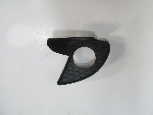 ALFA ROMEO 147- 05/09; SİS LAMBA KAPAĞI SOL SİYAH (TW) 156057241