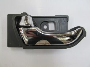 ISUZU D MAX- PICK UP- 12/17; ÖN KAPI İÇ AÇMA KOLU SOL NİKELAJLI (HUSHAN) -