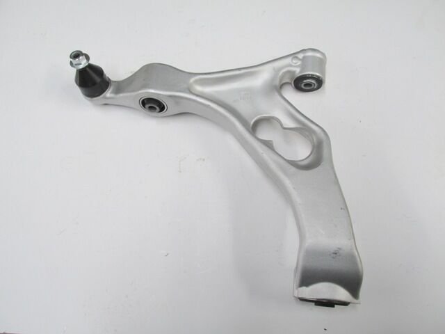 AUDI Q7- 06/12; ÖN ALT TABLA SAĞ ROTİLLİ/BURÇLU (SALINCAK) (SH) 7L8407152E