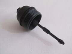 HYUNDAI I30- 12/16; MOTOR YAĞ FİLTRE KAPAĞI 1.5 CRDI (PLASTİK) 26315-2A000
